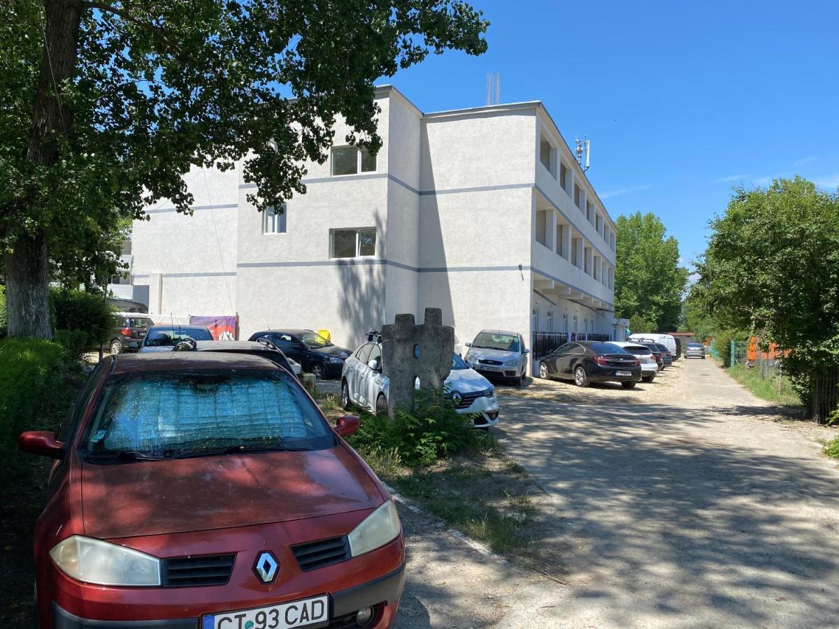 Perla BTT Hotel Costinesti Bagian luar foto